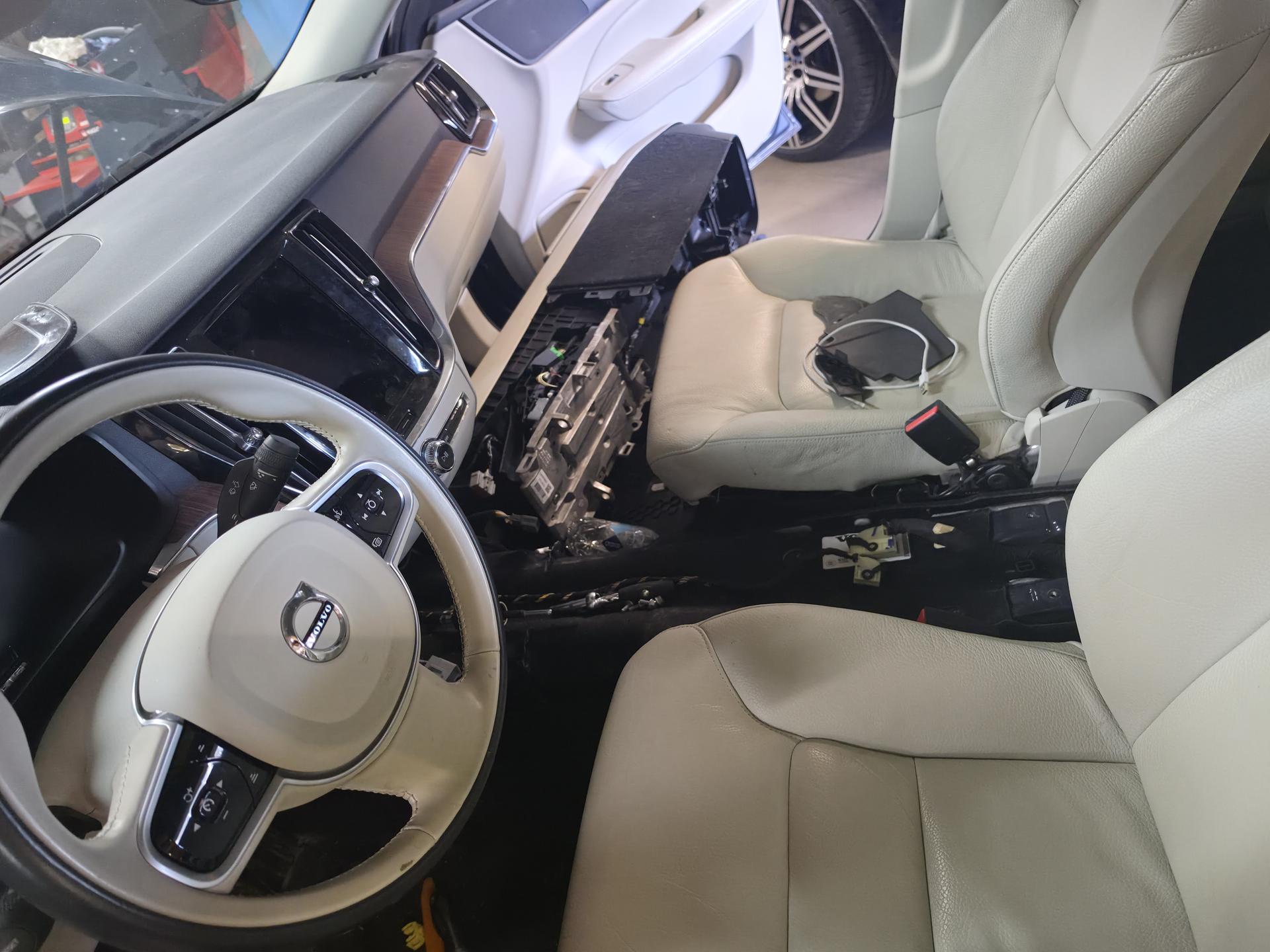 VOLVO S60 2021 REGION USA AIRBAG CRASH DELEETE